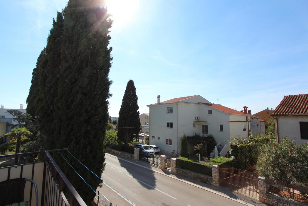 Apartments Miriana Rovigno Esterno foto